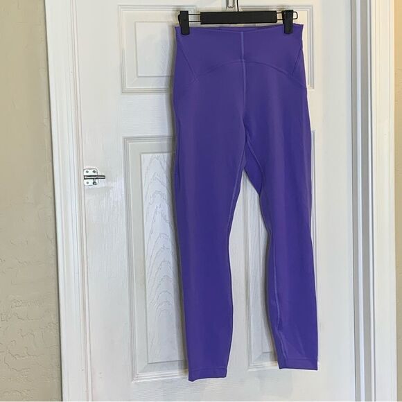 Lululemon InStill High-Rise Tight 25" Charged Indigo Size 6 - Picture 3 of 8